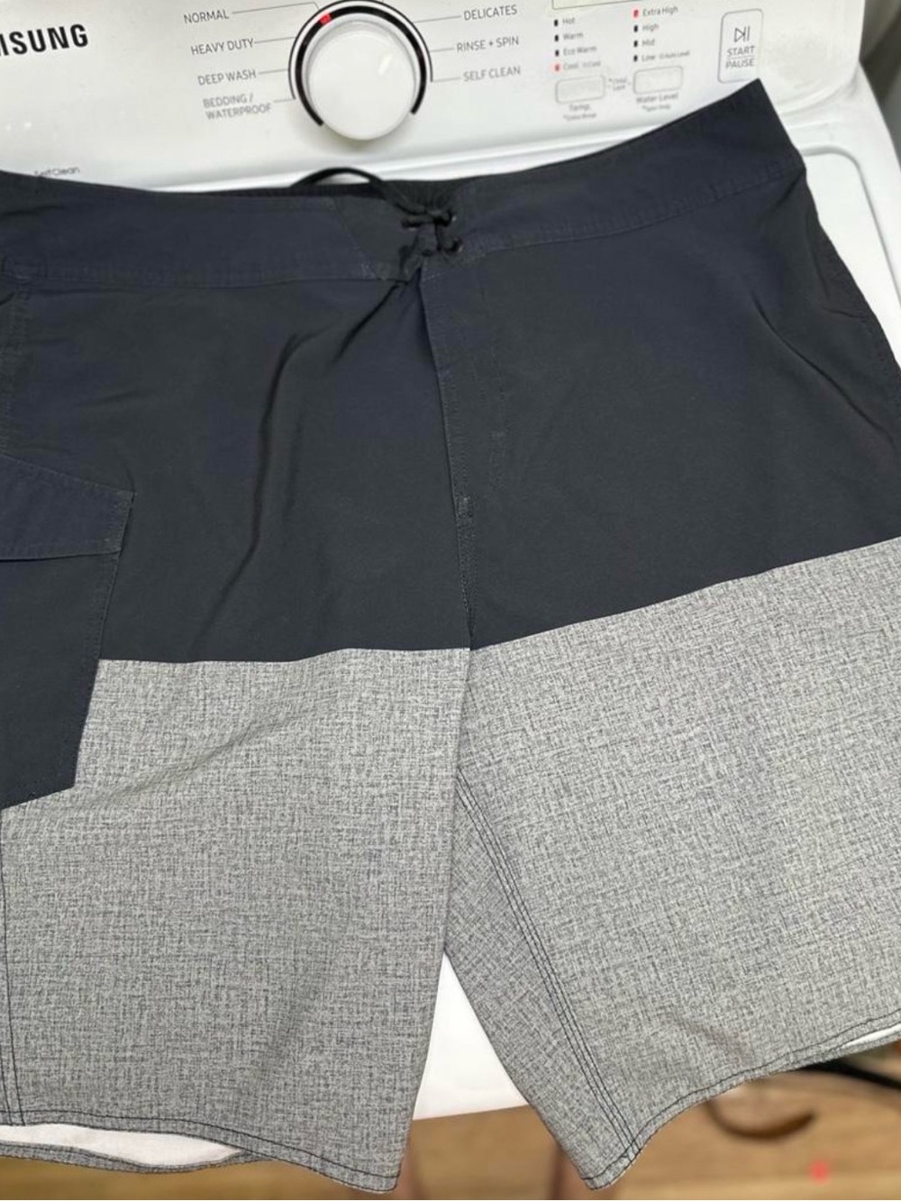 Men's Volcom Boardshorts Sz 40